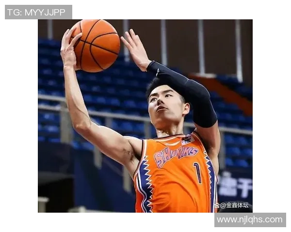 全运男篮：上海107-83我国香港，李弘权37+10，李添荣26分